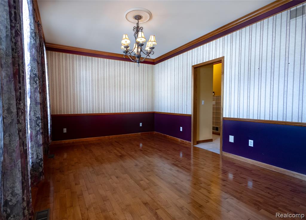 26720 Whispering Willows Drive, New Boston, MI 48164 — Photo 20