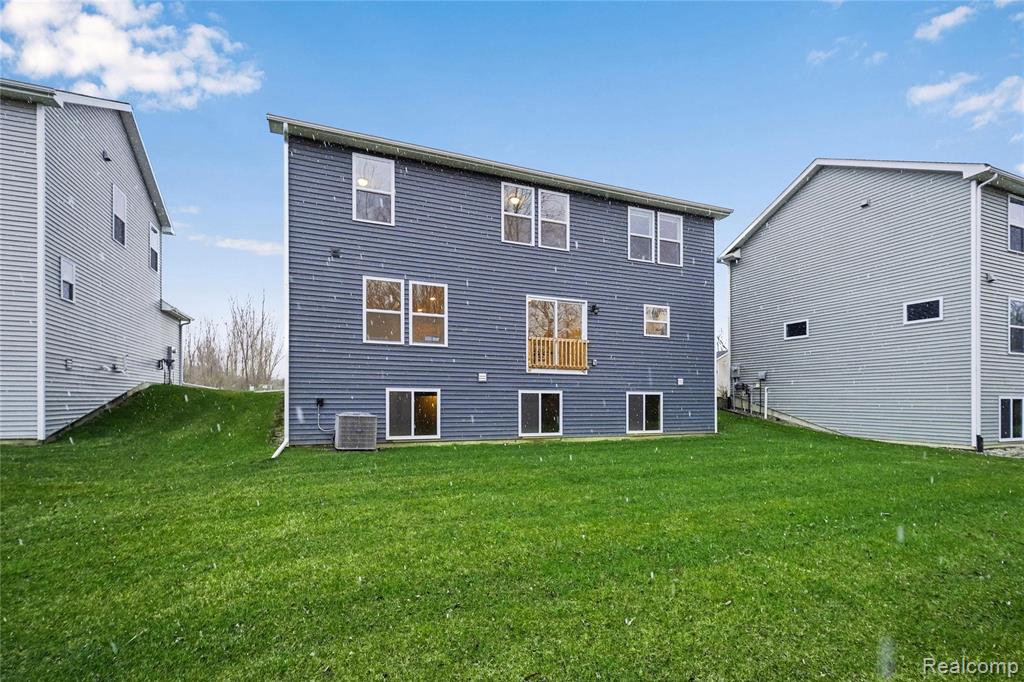 7294 River Rock Drive, Davison, MI 48423 — Photo 23