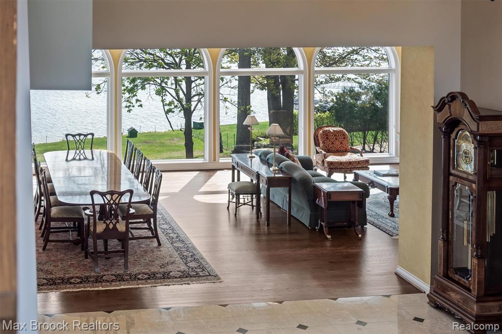 1832 Long Lake Shore Drive, Bloomfield Hills, MI 48302 — Photo 39