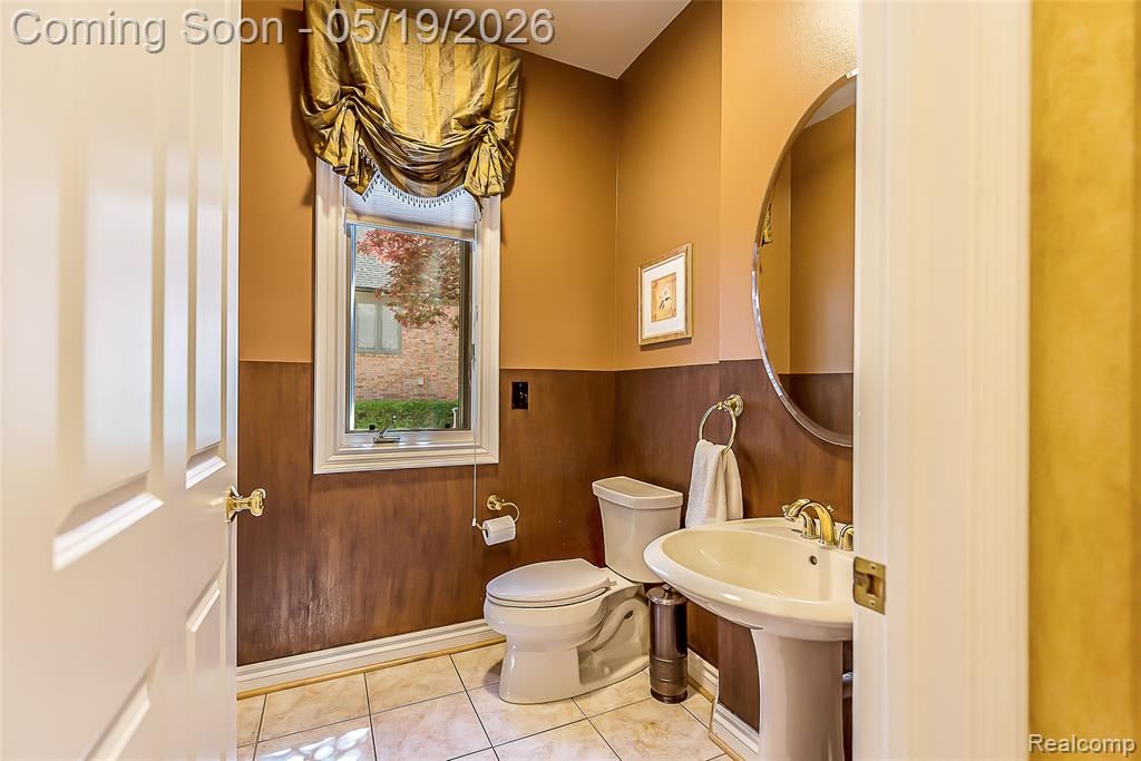 17671 Cranbrook Drive, Northville, MI 48168 — Photo 25