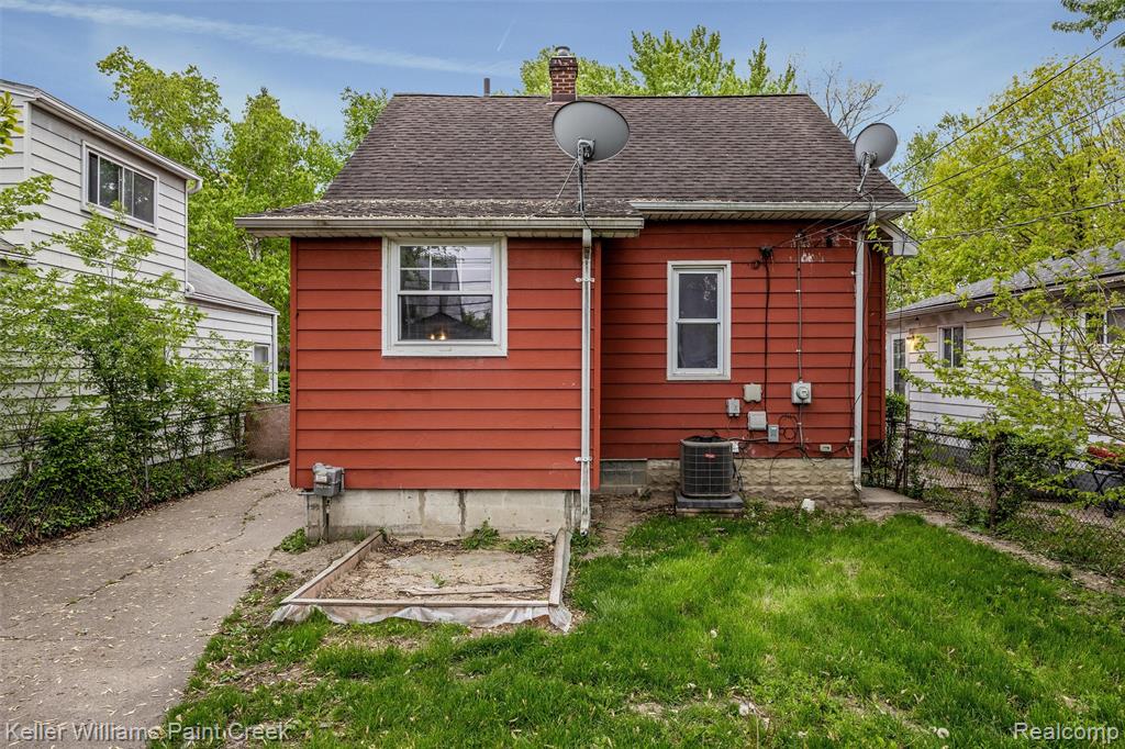 7275 Orchard Avenue, Warren, MI 48091 — Photo 24