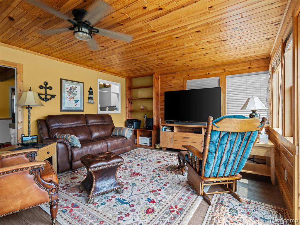 6559 Circle Drive, Harrison, MI 48625 — Photo 7