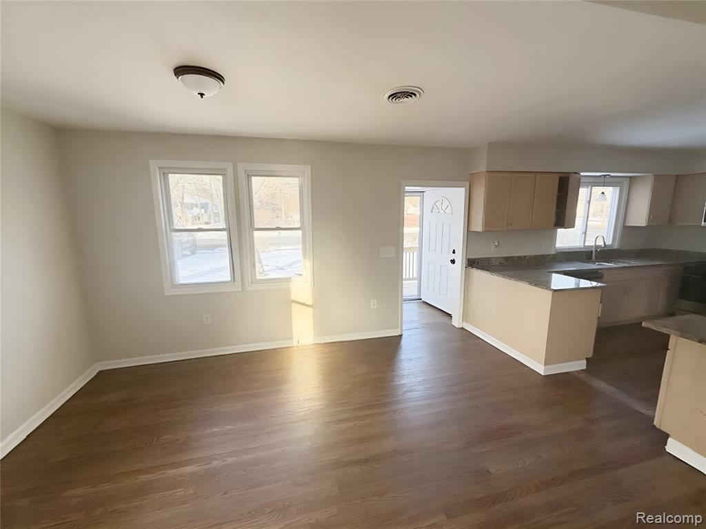 10426 Stark Road, Livonia, MI, 48150