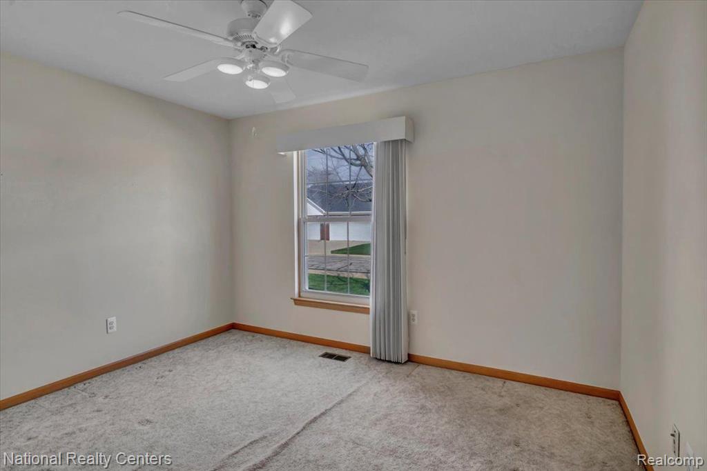 469 HARVARD Drive, Romeo, MI 48065 — Photo 16