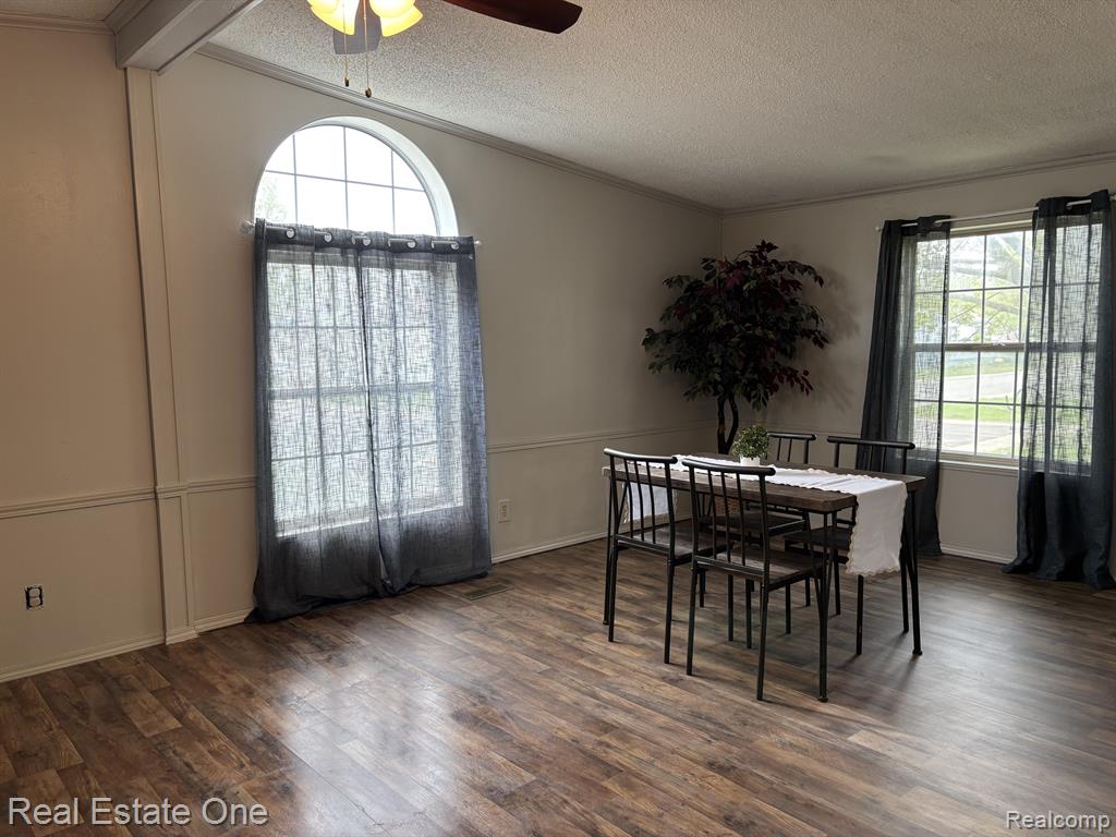 579 TURQUOISE Drive, Whitmore Lake, MI 48189 — Photo 9