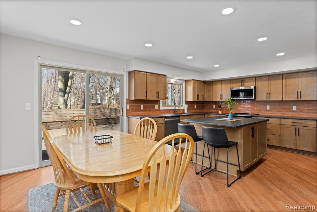 28867 Appleblossom Lane, Farmington, MI 48331 — Photo 9