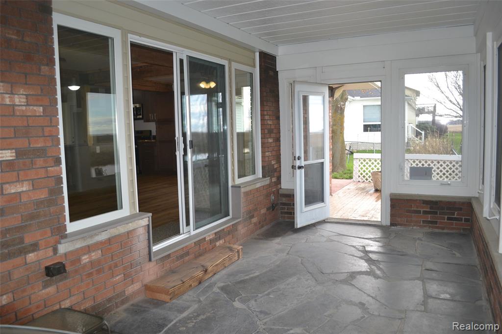 2216 E Bay Ridge Drive, Au Gres, MI 48703 — Photo 38