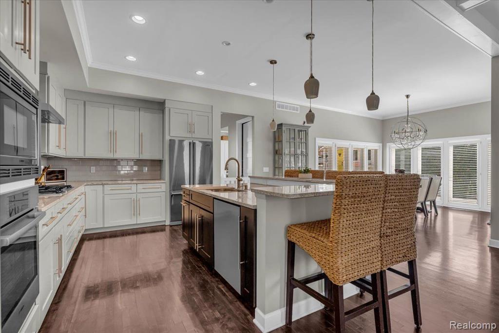 868 HAZEL Street, Birmingham, MI 48009 — Photo 19