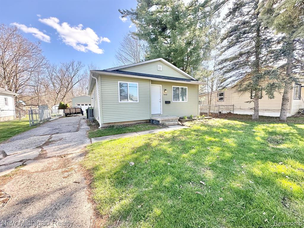 7459 WADE Street, Swartz Creek, MI 48473 — front exterior