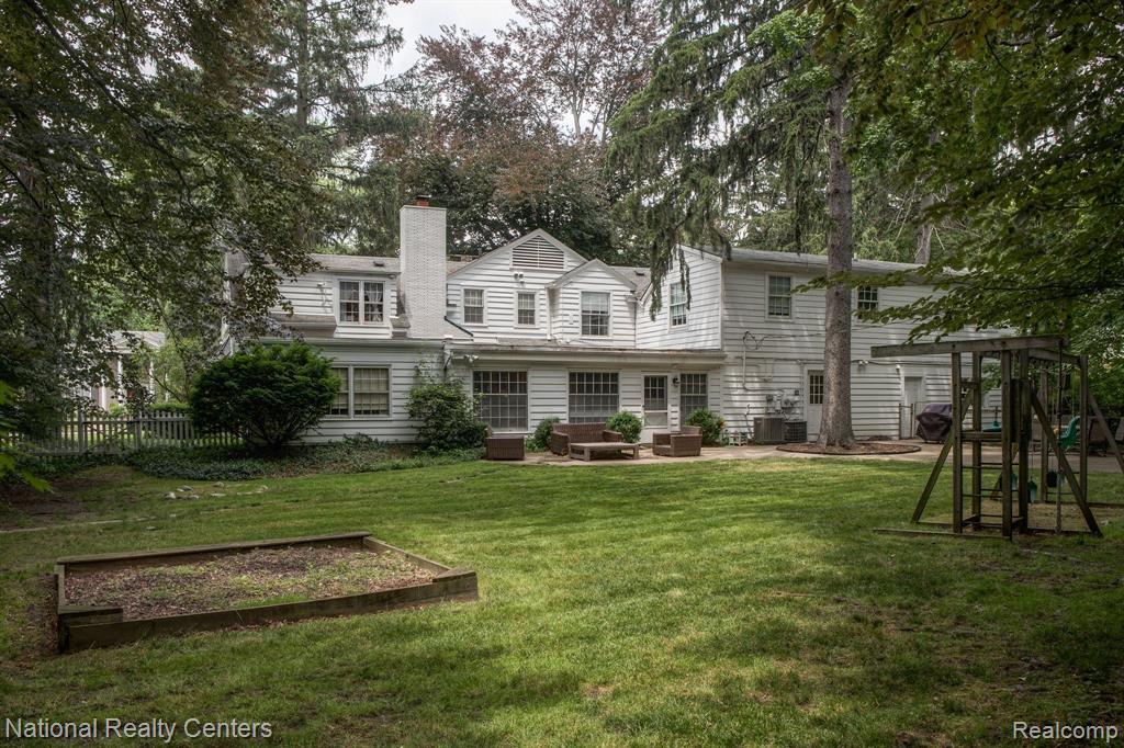 645 ARLINGTON Street, Birmingham, MI 48009 — Photo 4