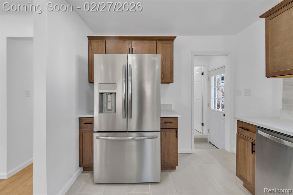 29760 Hoy Street, Livonia, MI, 48154