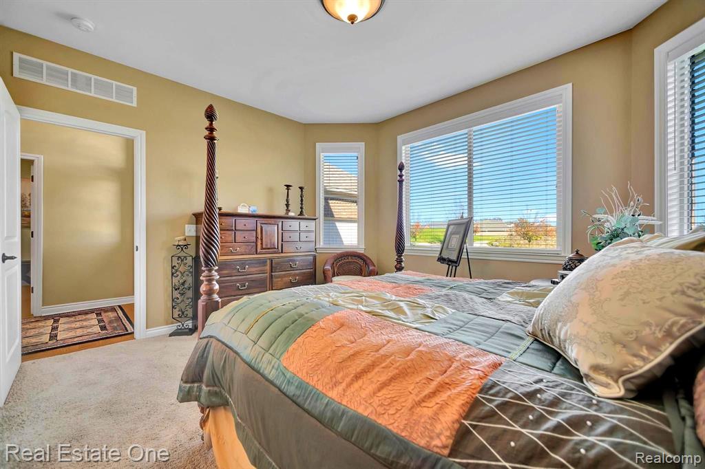 58703 GLACIER CLUB Drive, Washington, MI — Photo 56