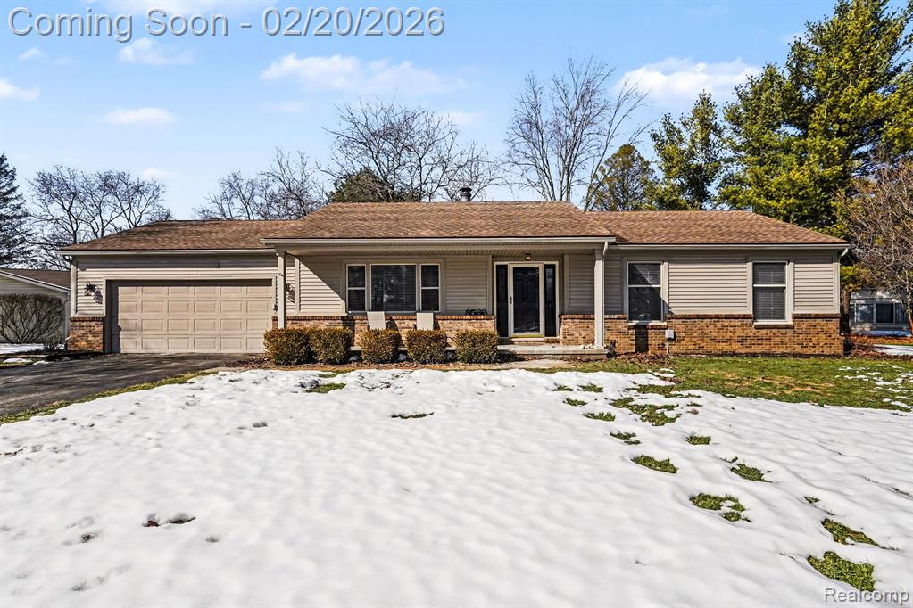 9566 Daleview Drive, South Lyon, MI 48178 — Photo 2