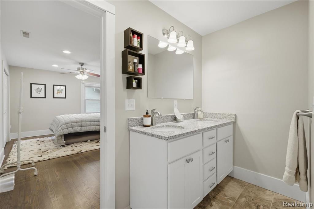 707 S Laurel Street, Royal Oak, MI 48067 — Photo 26