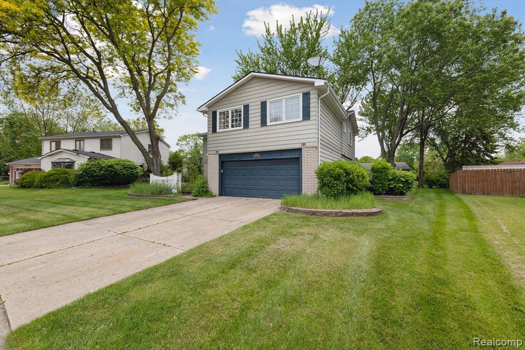 4134 Cypress Drive, Troy, MI 48085 — Photo 4