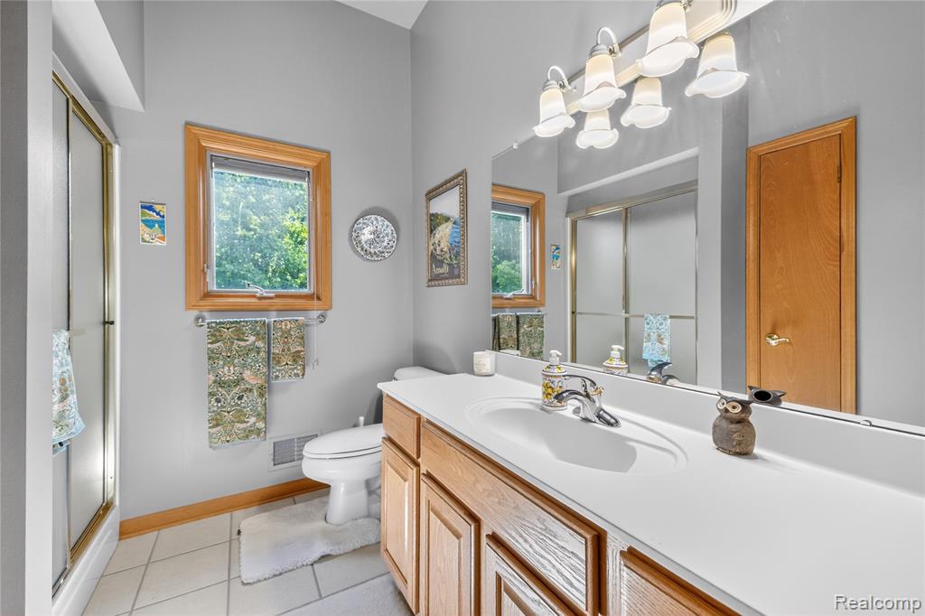 8454 Grays Drive, Grosse Ile, MI 48138 — Photo 32