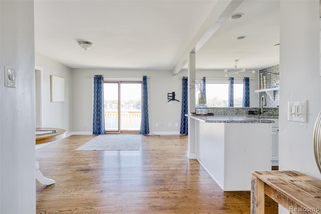 10094 Elizabeth Lake Road, White Lake, MI — Photo 10
