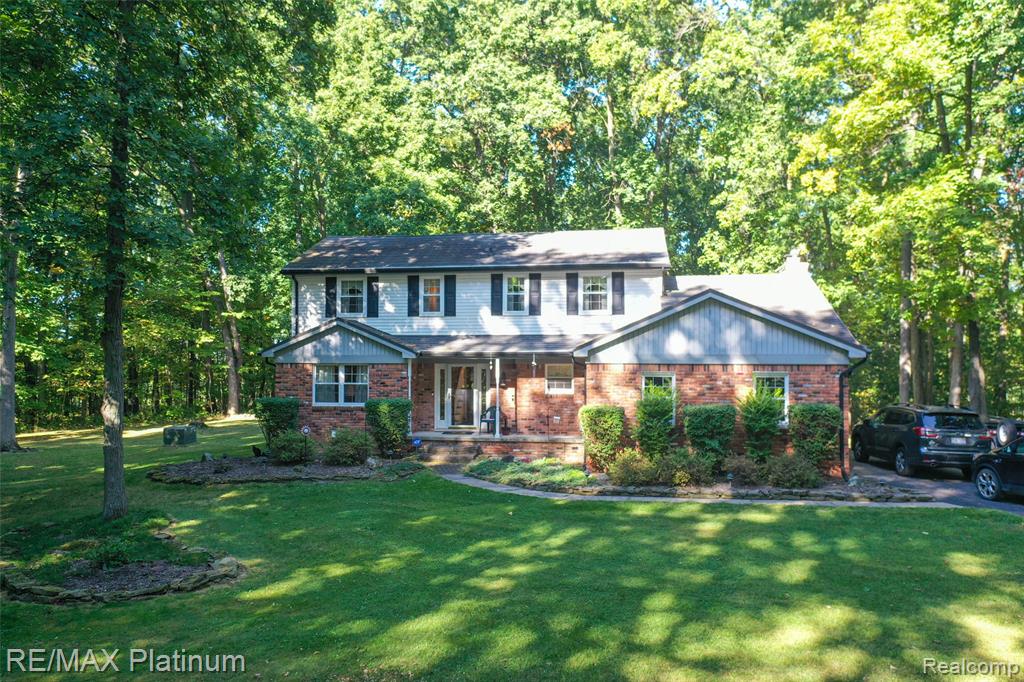 6567 Heaven Drive, Howell, MI 48855 — Photo 2