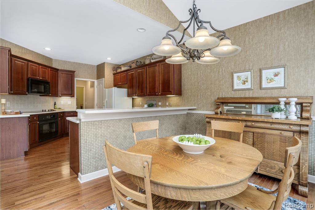 5144 Belmonte Drive, Rochester, MI 48306 — Photo 17