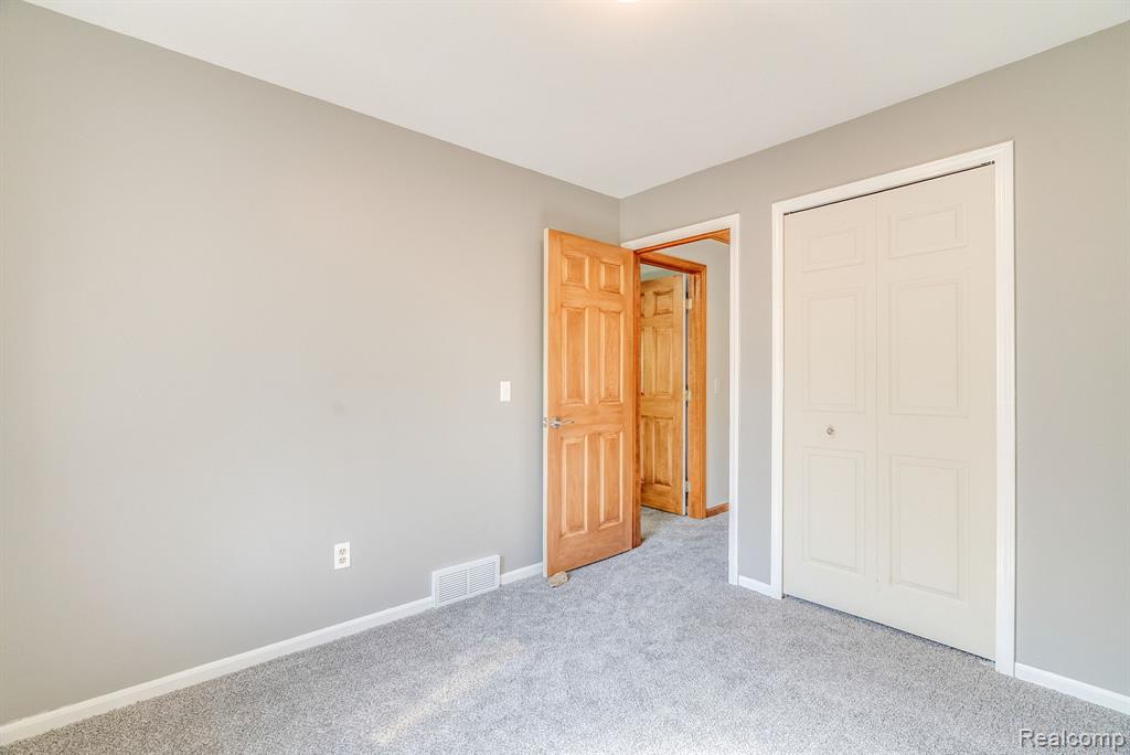 500 Connecticut Avenue, Marysville, MI 48040 — Photo 20