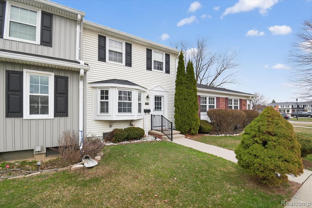 19555 Dartmouth Place, Northville, MI 48167 — Photo 2