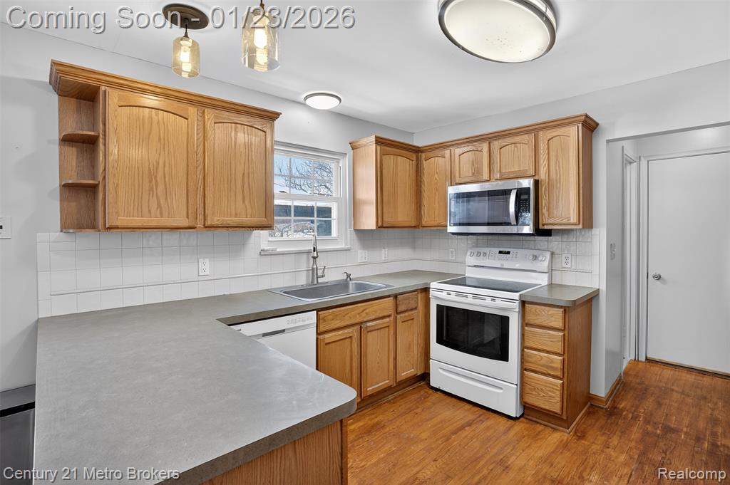 11452 Whitaker Road, Fenton, MI 48430 — Photo 31