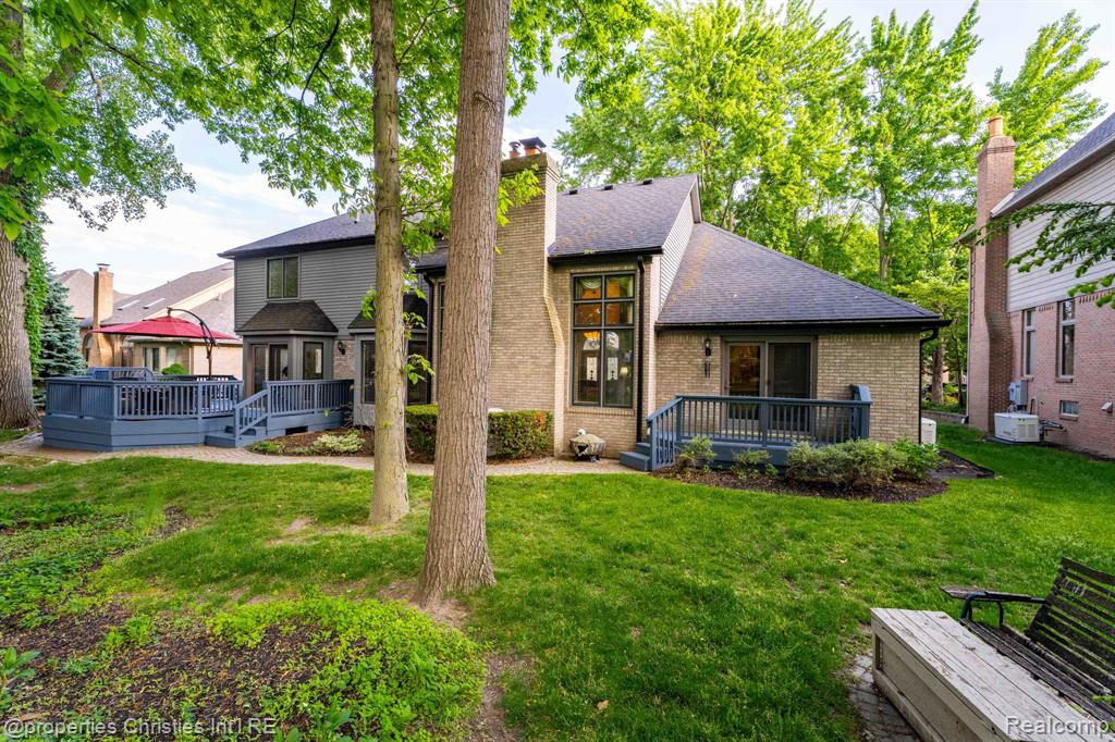 14281 Bournemuth Drive, Utica, MI 48315 — Photo 80