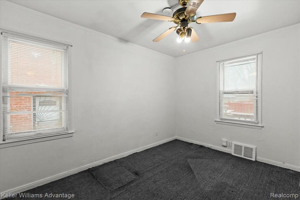 12931 Grayfield Street, Detroit, MI 48223 — Photo 15