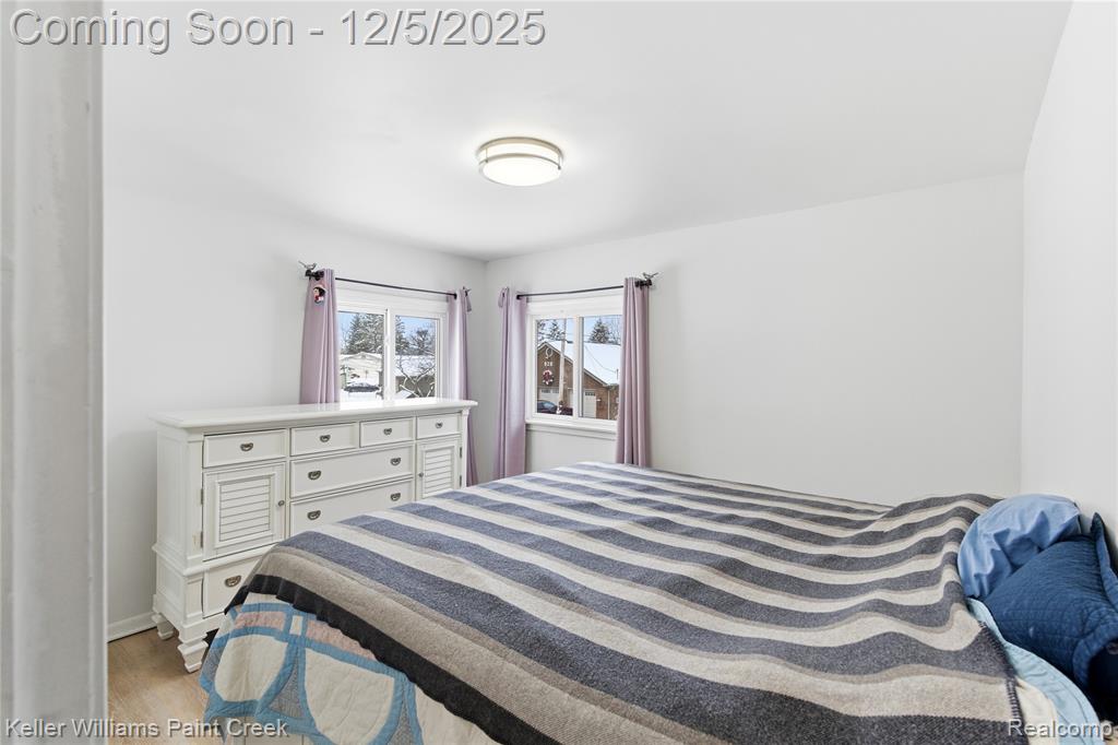 915 Dollar Bay Drive, Lake Orion, MI 48362 — Photo 9