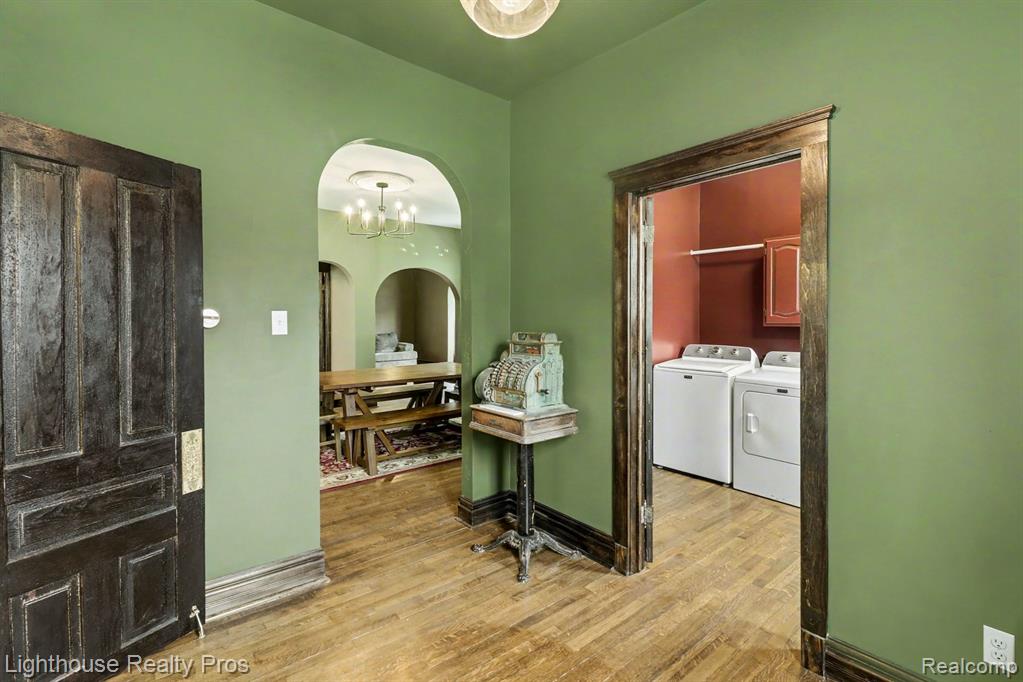 405 W Jefferson Street, Grand Ledge, MI 48837 — Photo 23