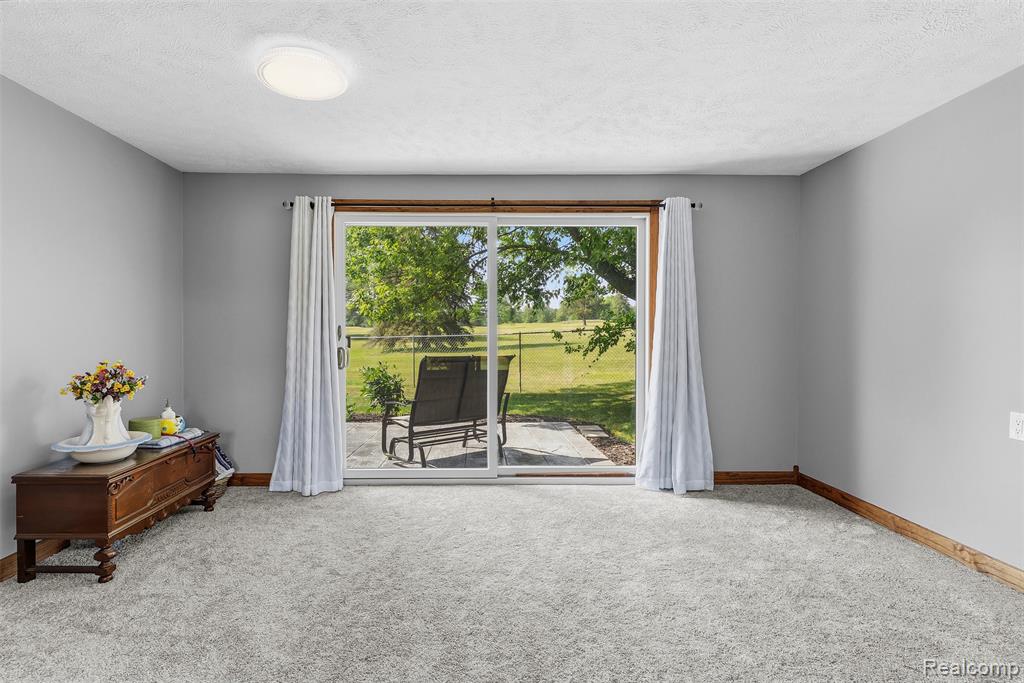 8612 Monroe Road, Durand, MI 48429 — Photo 16