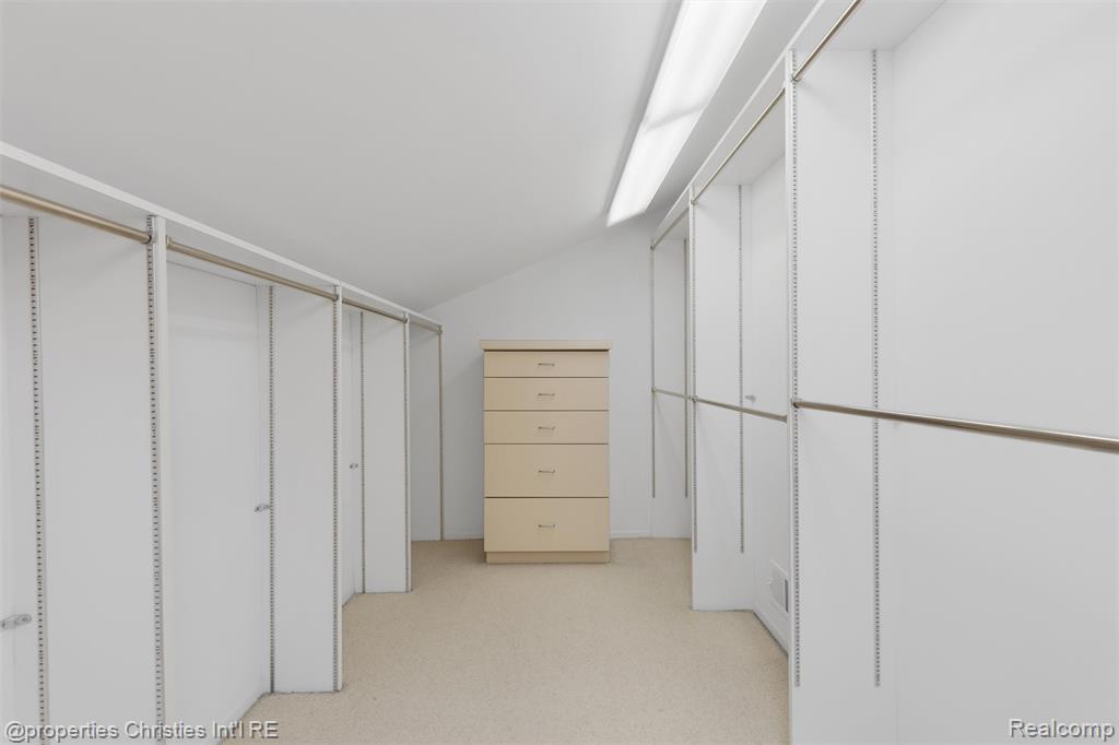 4768 Wendrick Drive, West Bloomfield, MI 48323 — Photo 28