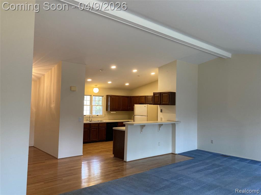 2375 Avondale Street W, Keego Harbor, MI 48320 — Photo 8