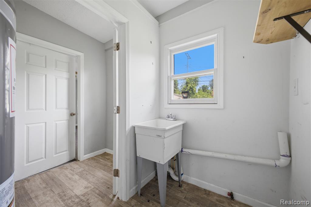 5921 Oldham Street, Taylor, MI 48180 — Photo 27