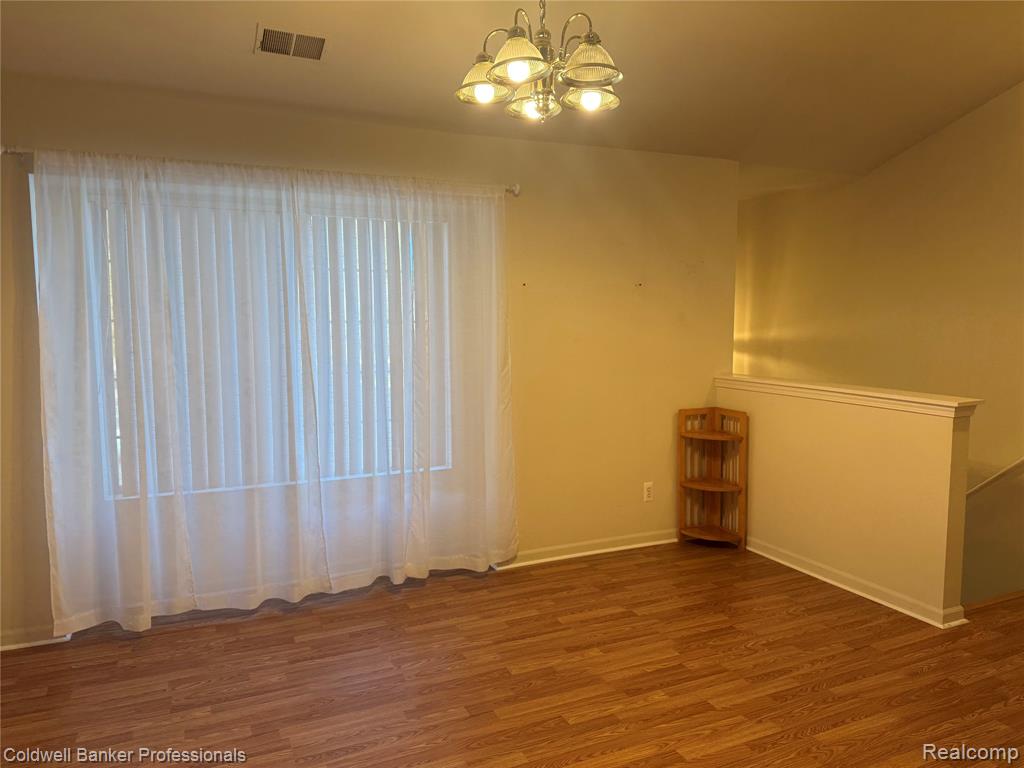41022 Rose Lane, Clinton Twp, MI 48036 — Photo 11