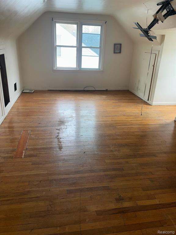 9253 Pierson Street, Detroit, MI 48228 — Photo 13