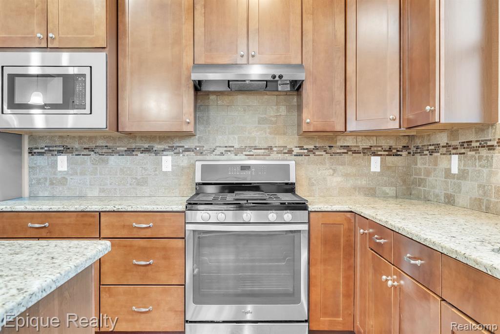 9415 Sand Hill Drive, Grand Blanc, MI 48439 — Photo 19
