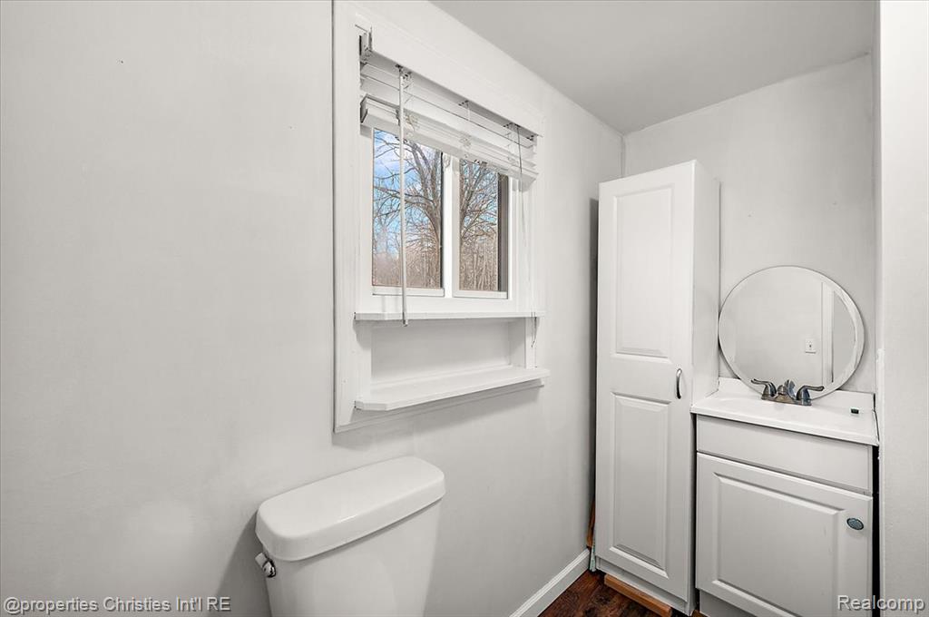 7387 Lawrence Street, Grand Blanc, MI 48439 — Photo 18