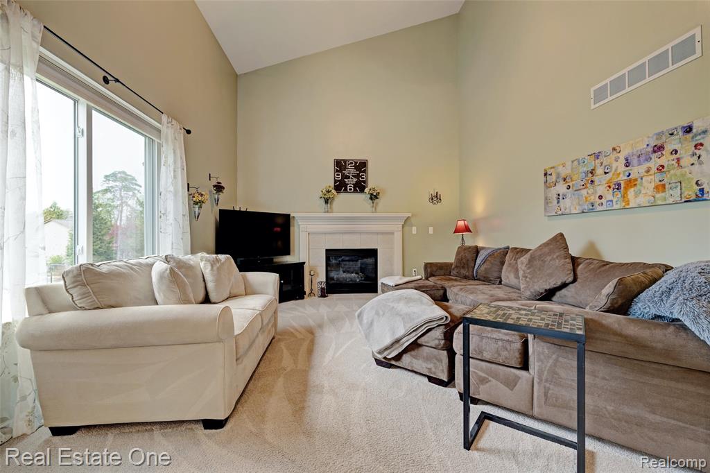 2324 Malena Lane, Oxford, MI 48371 — Photo 18