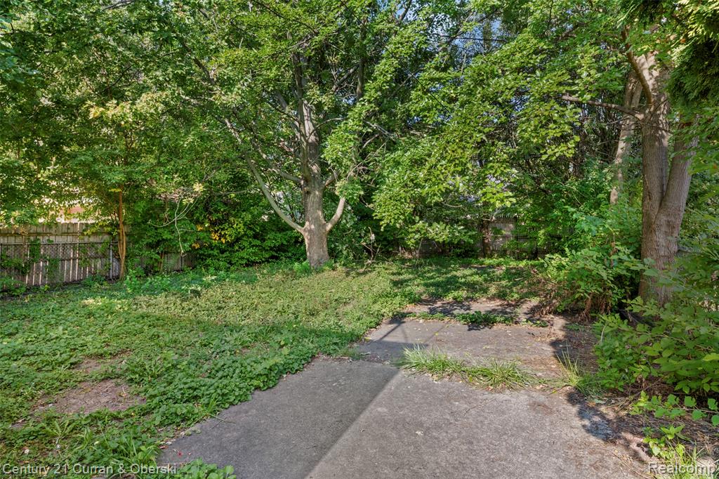 11035 Worden Street, Detroit, MI 48224 — Photo 22
