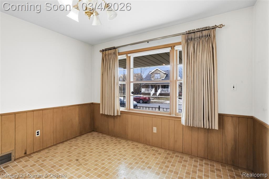 4956 Middlesex Street, Dearborn, MI 48126 — Photo 10