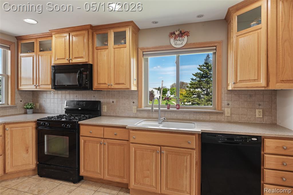 700 Tennyson, Rochester Hills, MI 48307 — Photo 12
