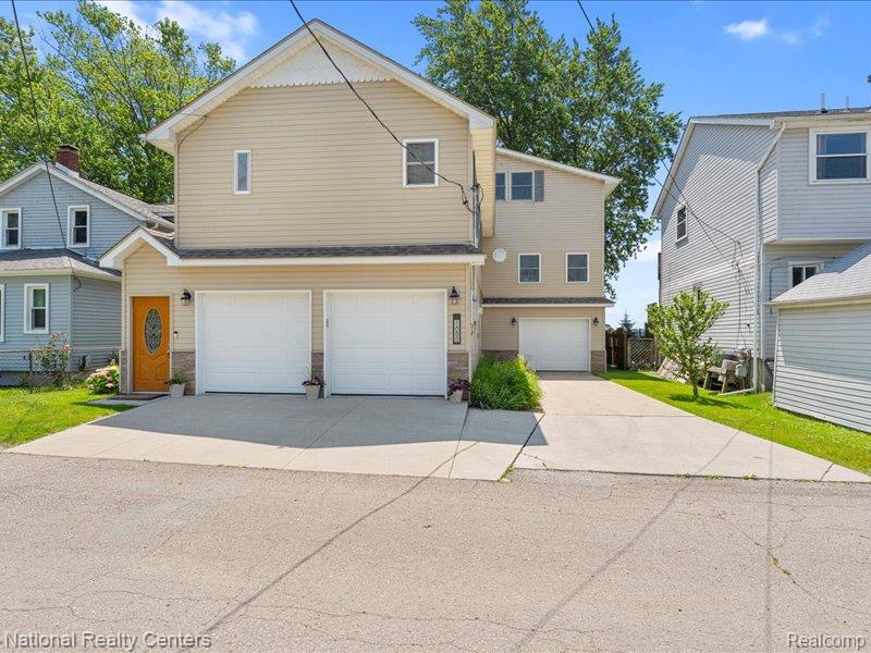 7888 Lakeshore Drive, Newport, MI 48166 — Photo 5