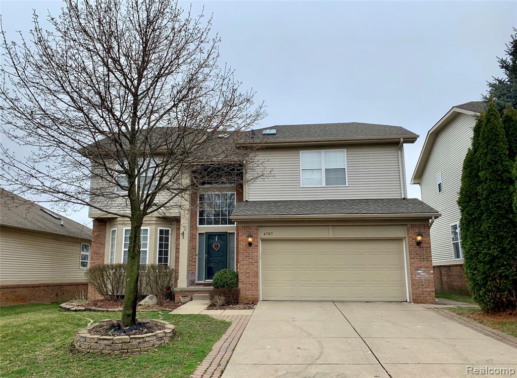 4797 CARRINGTON Drive, Rochester Hills, MI 48306 — front exterior
