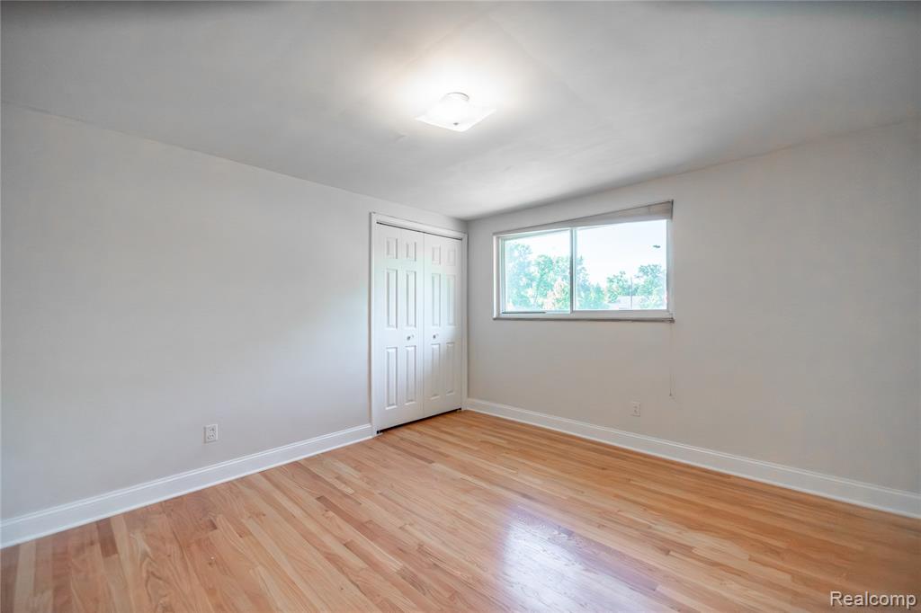 502 W Houstonia Avenue, Royal Oak, MI 48073 — Photo 12