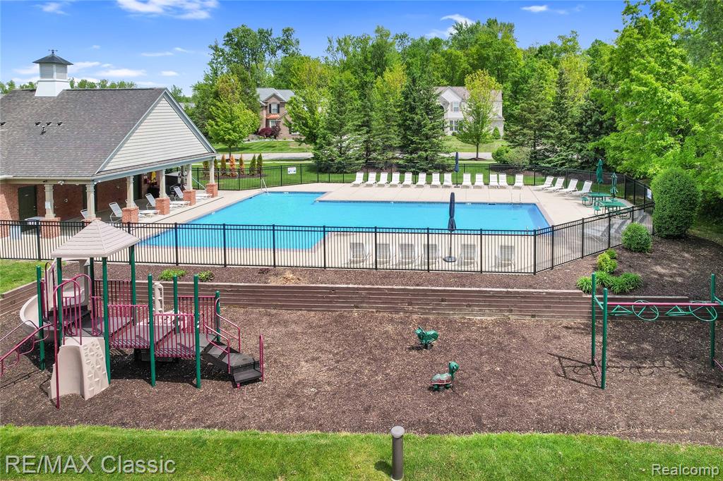 6323 Moonstone Dr, Grand Blanc, MI 48439 — Photo 53