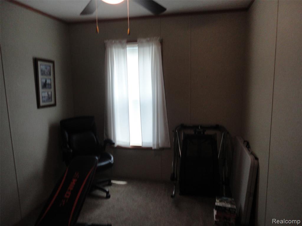 463 Edinborough Street, Temperance, MI 48182 — Photo 11