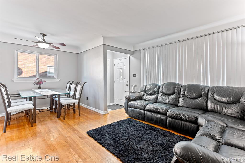 9864 Fox Avenue W, Allen Park, MI 48101 — Photo 6