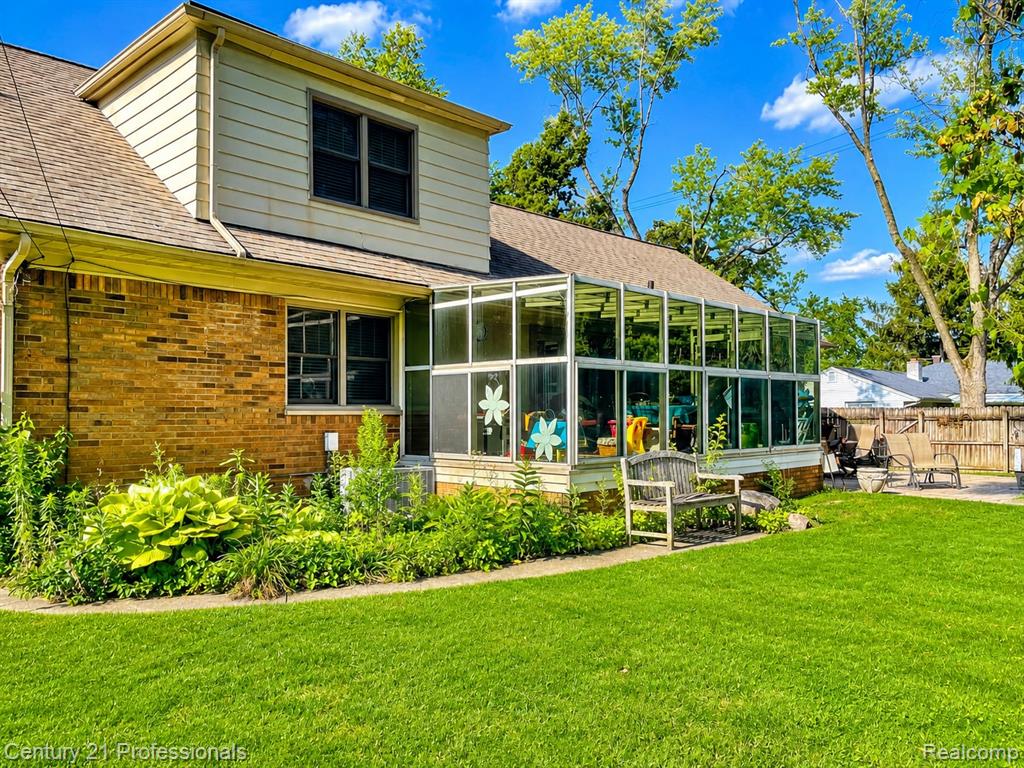 605 Lexington Boulevard, Royal Oak, MI 48073 — Photo 17