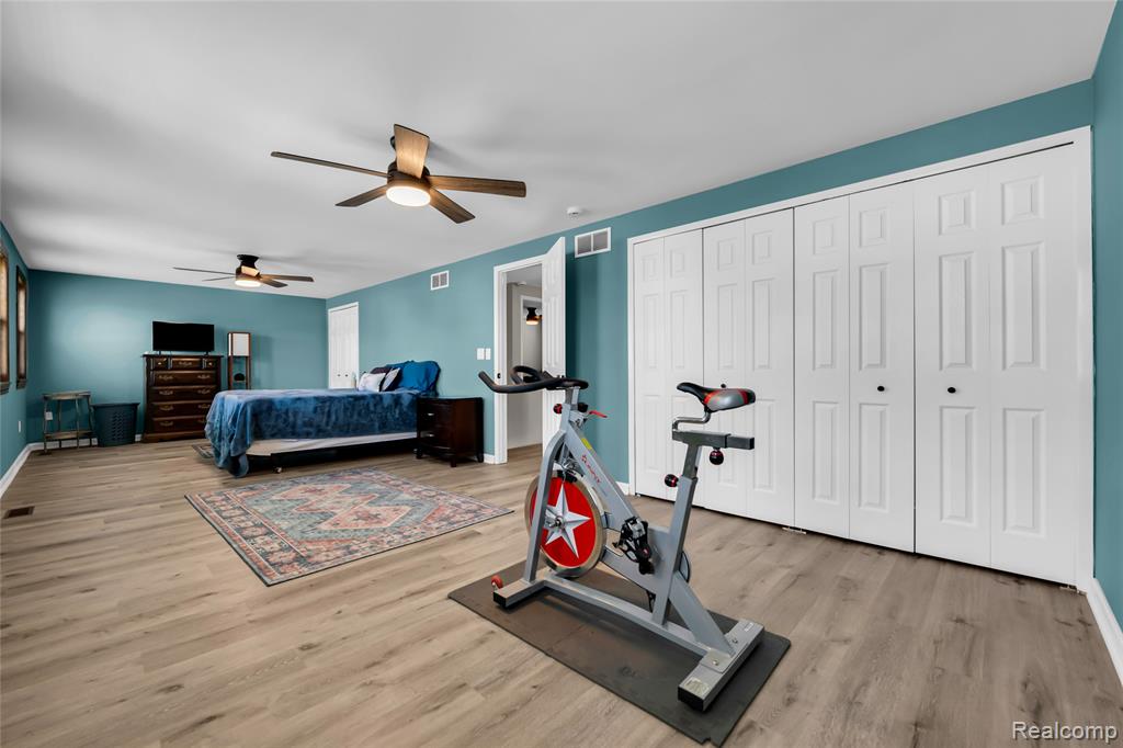 9447 Continental Drive, Taylor, MI 48180 — Photo 31